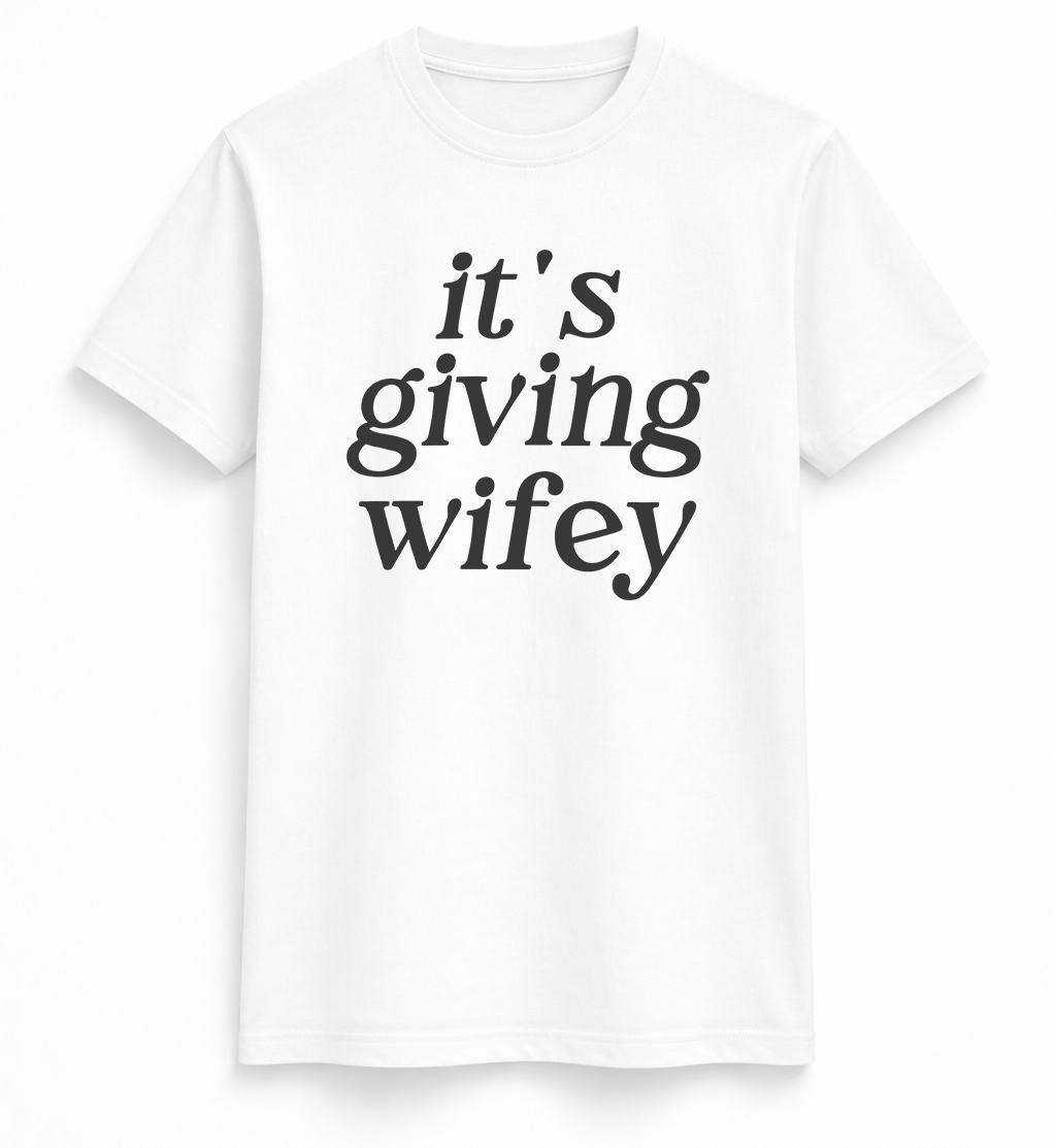 It’s Giving Wifey Graphic Tee