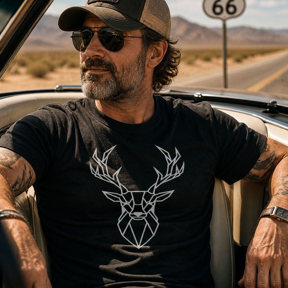 Minimalist Geometric Deer Head Graphic T-Shirt